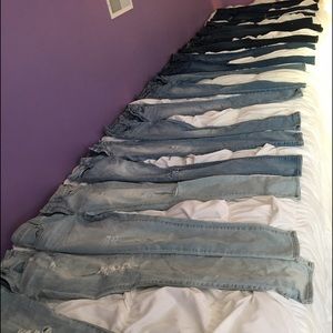 DONATING SOON ACCEPTING ALL OFFERS! AE Jeans