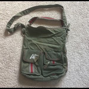 American Eagle cross body bag