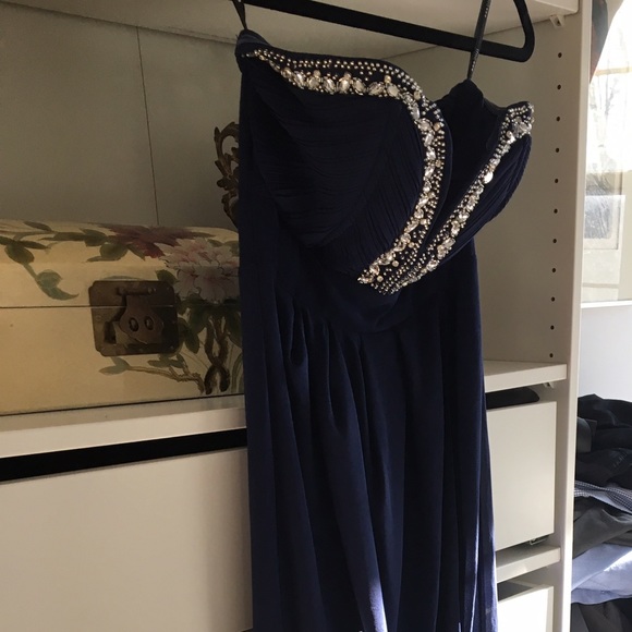 TFNC London Phoebe Dress -worn once - Picture 3 of 4