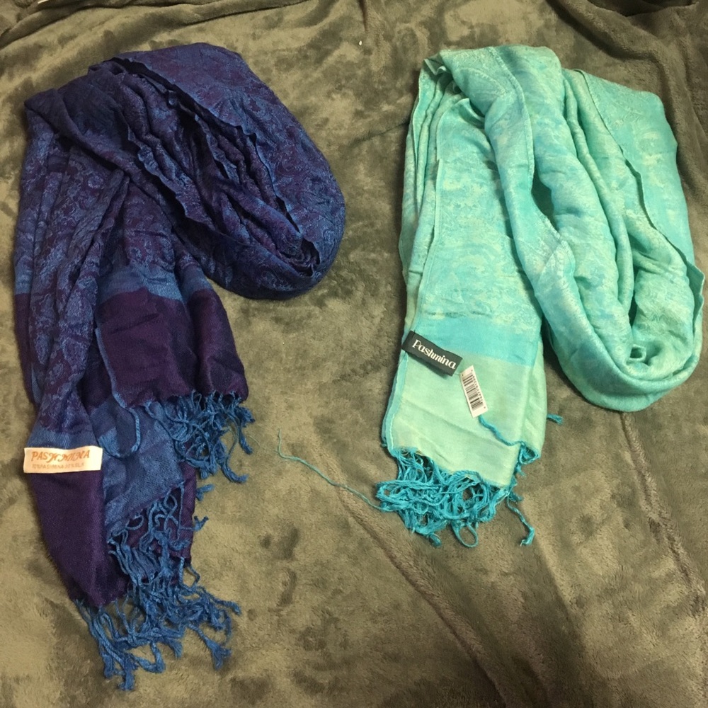 2 pashmina scarves
