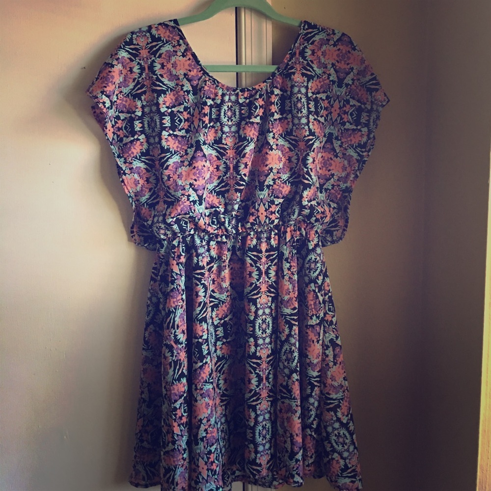 Bar 111 size medium floral cocktail dress