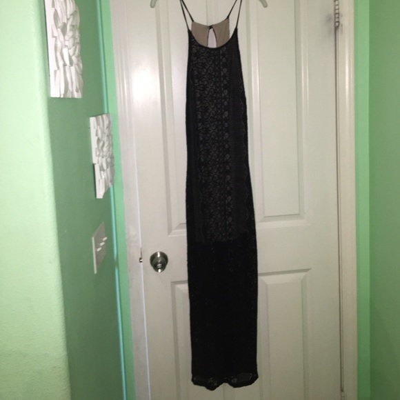 Black & Nude Lace Dress - Picture 1 of 4