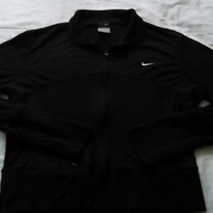 Nike lightweight pullover