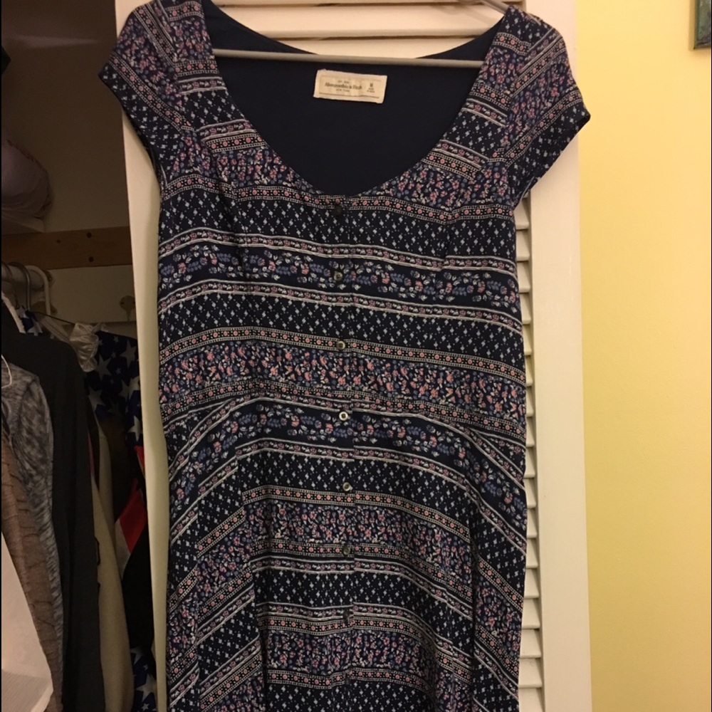 EUC Abercrombie & Fitch short sleeve button dress