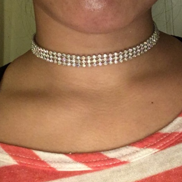 Crystal Choker - Picture 5 of 6