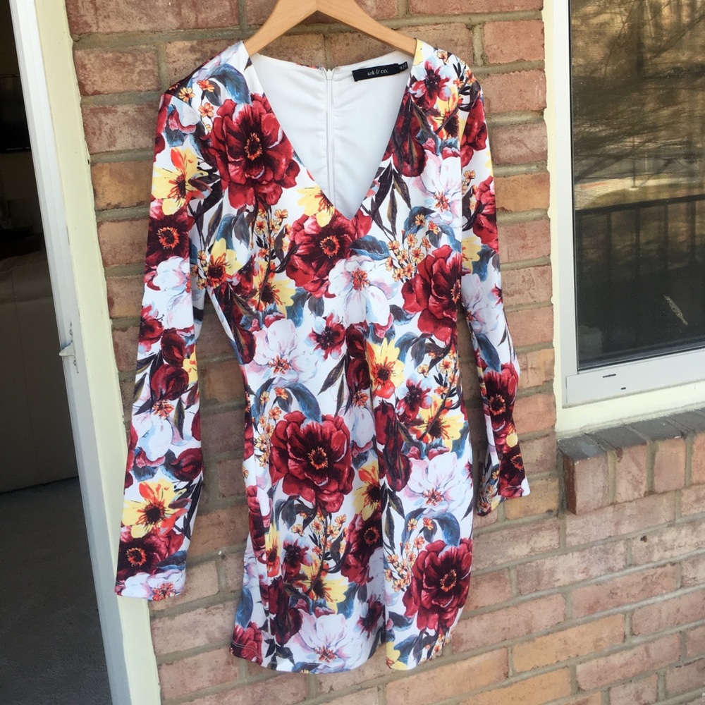 ark & co floral print v-neck long sleeve dress