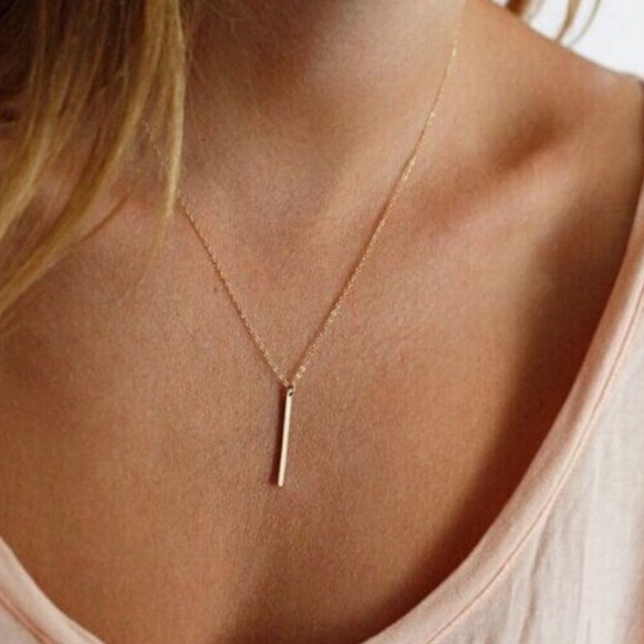 Jewelry - Gold Toned Necklace