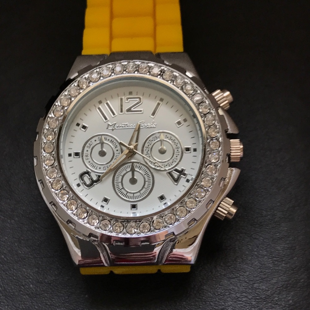 Montres Carlo Watch w/ Rubber Watch Band