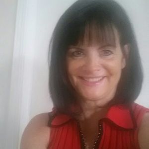 Meet your Posher, Rhonda