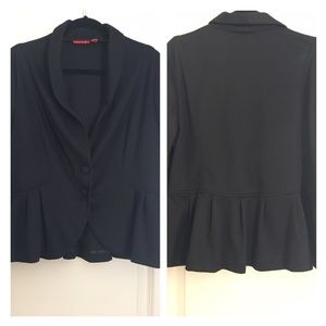 Elle Black Blazer