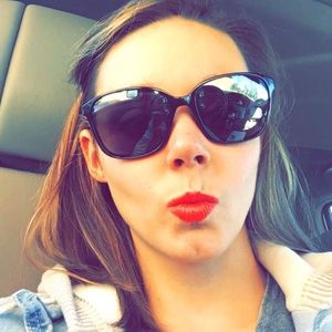 Meet your Posher, Jess