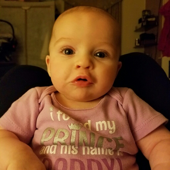 Meet your Posher, Julie - Picture 2 of 6