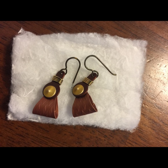 Mixed Metal Earings for πππβ€οΈ 30% off bundles - Picture 4 of 4