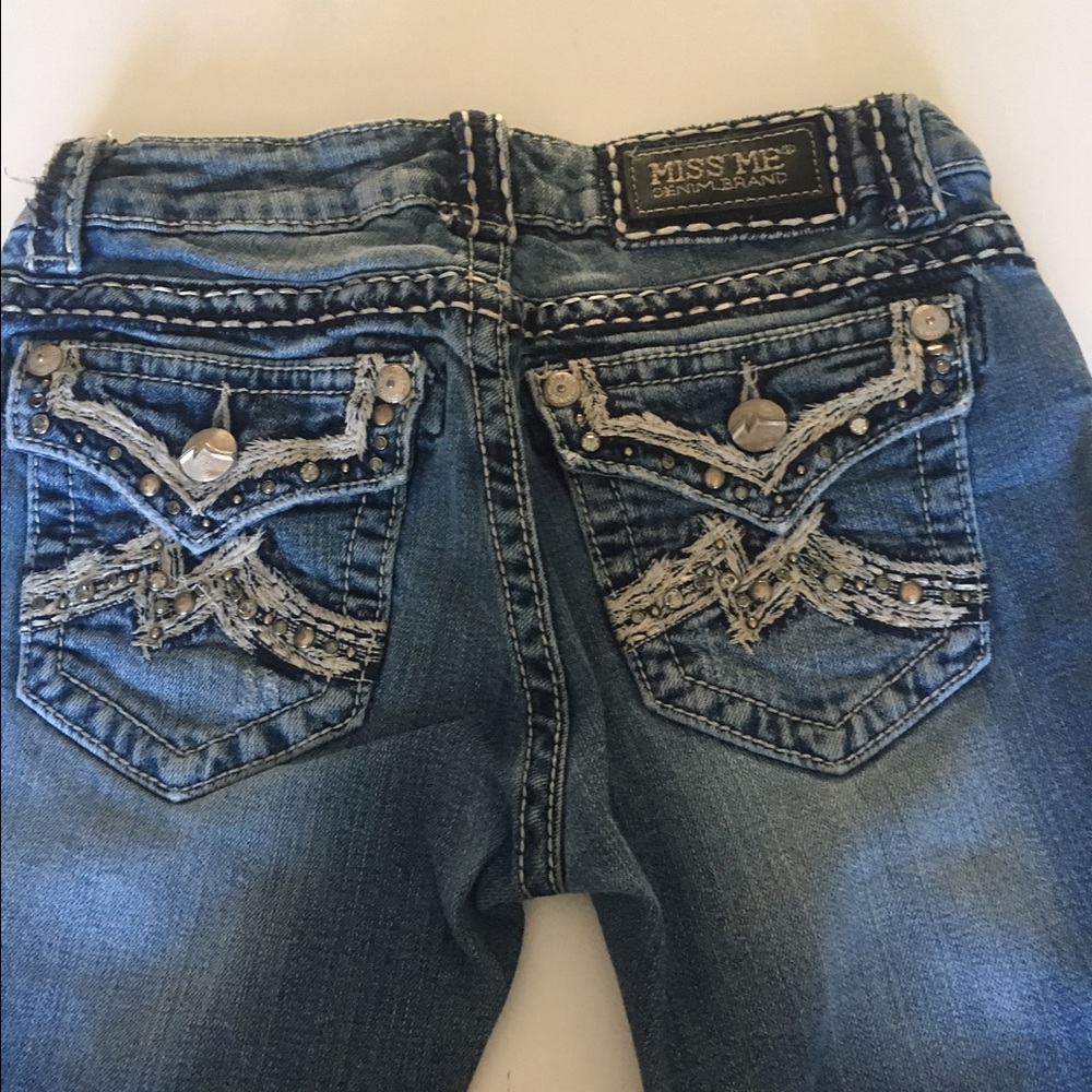 Sale!! 💕💕💕💕MISS ME jeans.  Great shape.
