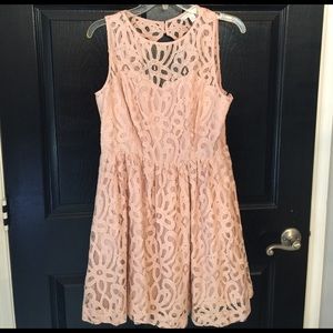 💥Last Call💥 Lauren Conrad lace dress size 12