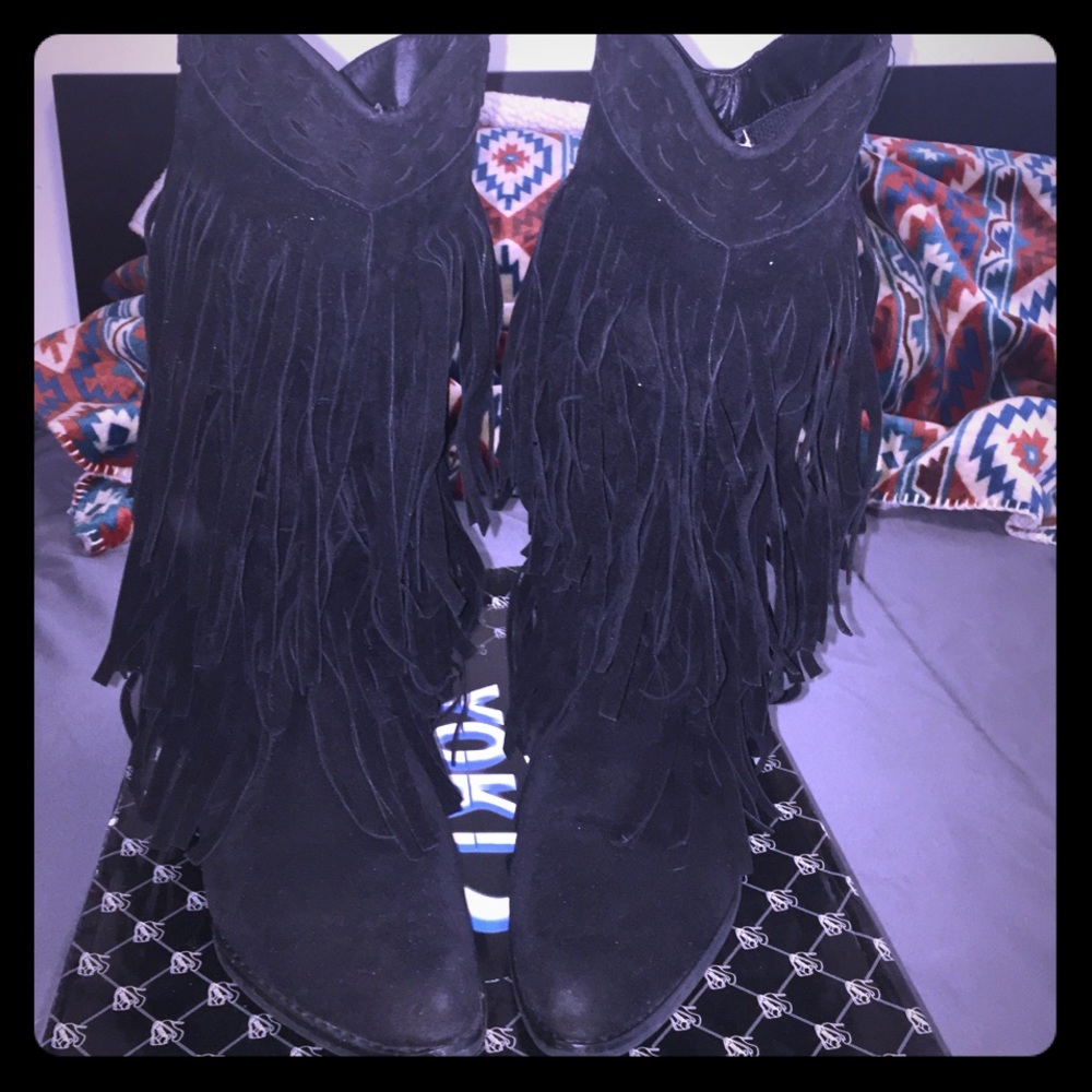 Black suede tassel size 7 cow girl Boots