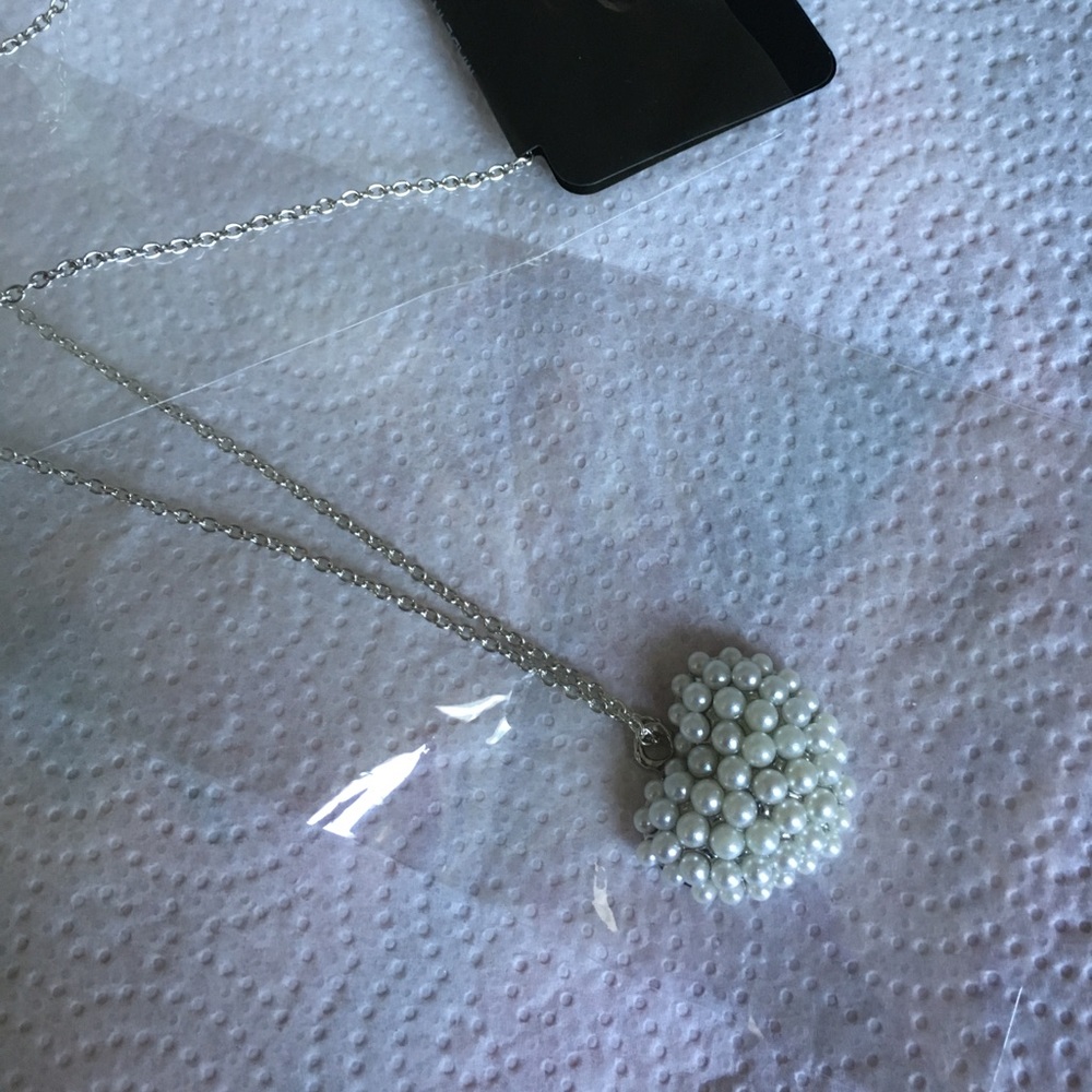 Pearls necklace