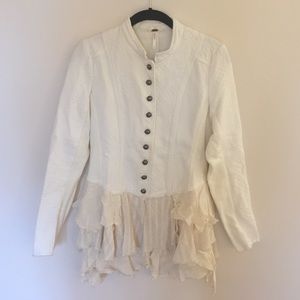 White size 6 Free People bohemian jacket