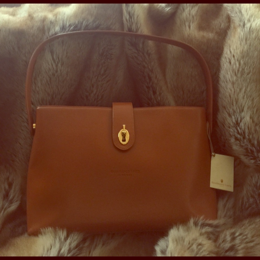 GIANFRANCO LOTTI SHOULDER BAG NWT
