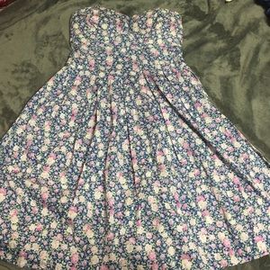 Floral strapless summer dress