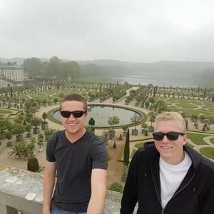 Meet your Posher, Ian