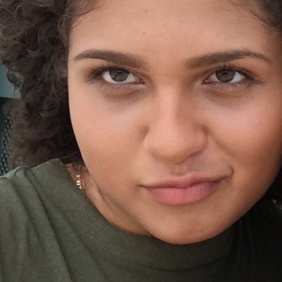 Meet your Posher, Judy - Picture 1 of 1