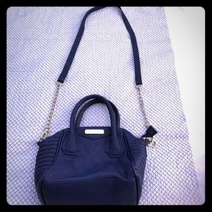 👜STEVEN MADDEN CROSSBODY BAG 👜