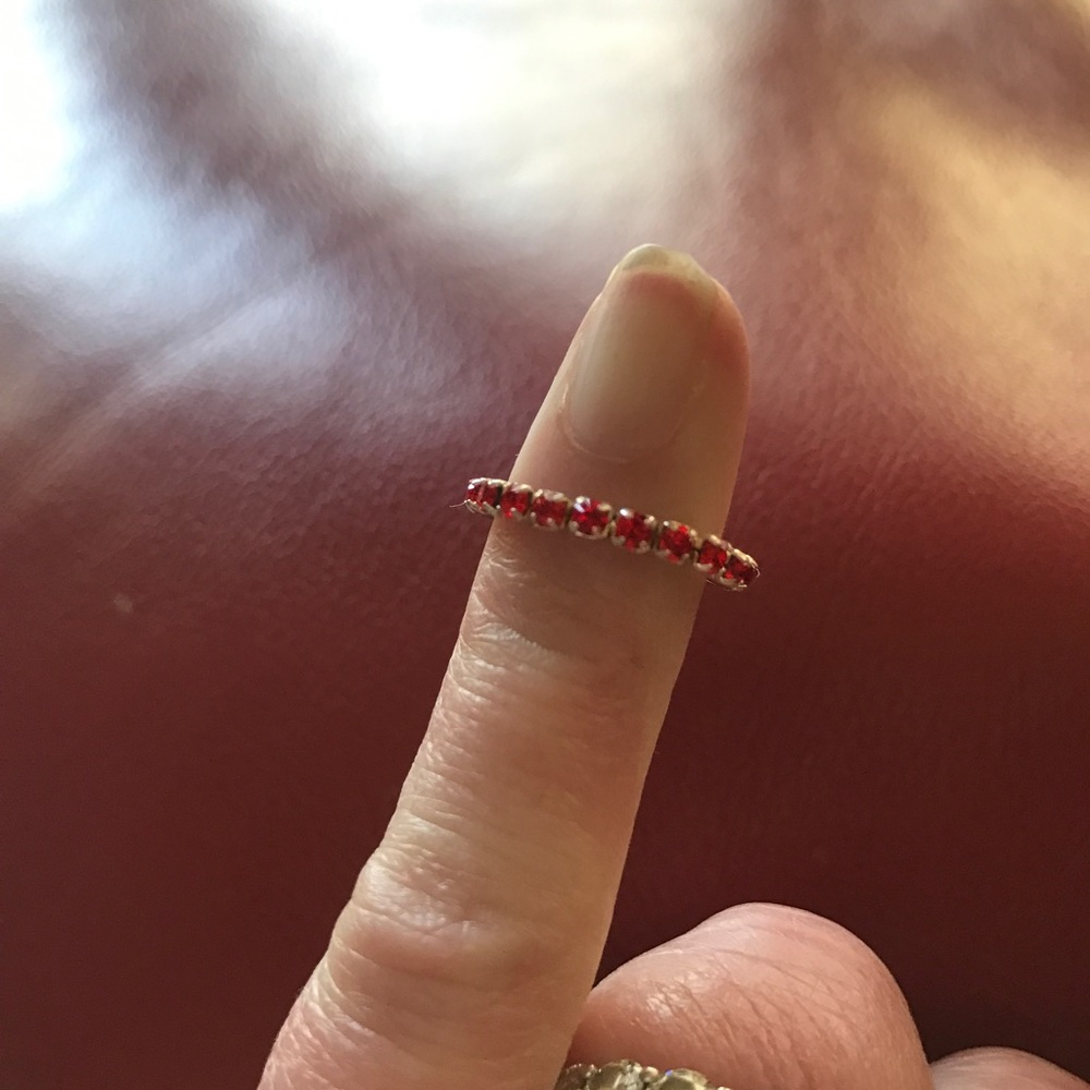 I LOVE TOE RINGS!!!! - Picture 6 of 6