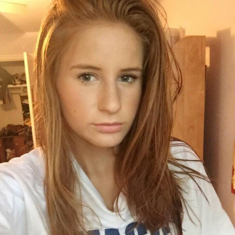 Meet your Posher, Mikayla