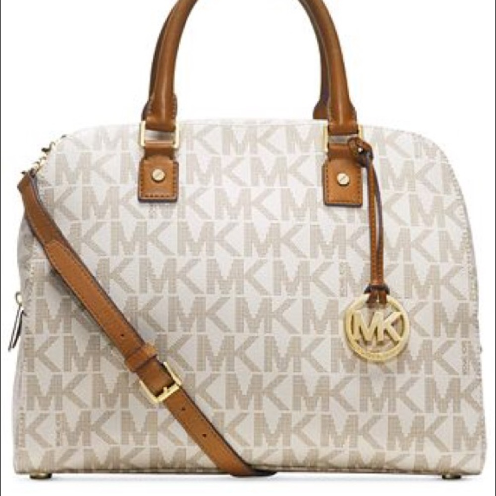 🚫SOLD🚫 Michael Kors Signature Bag White/ Brown