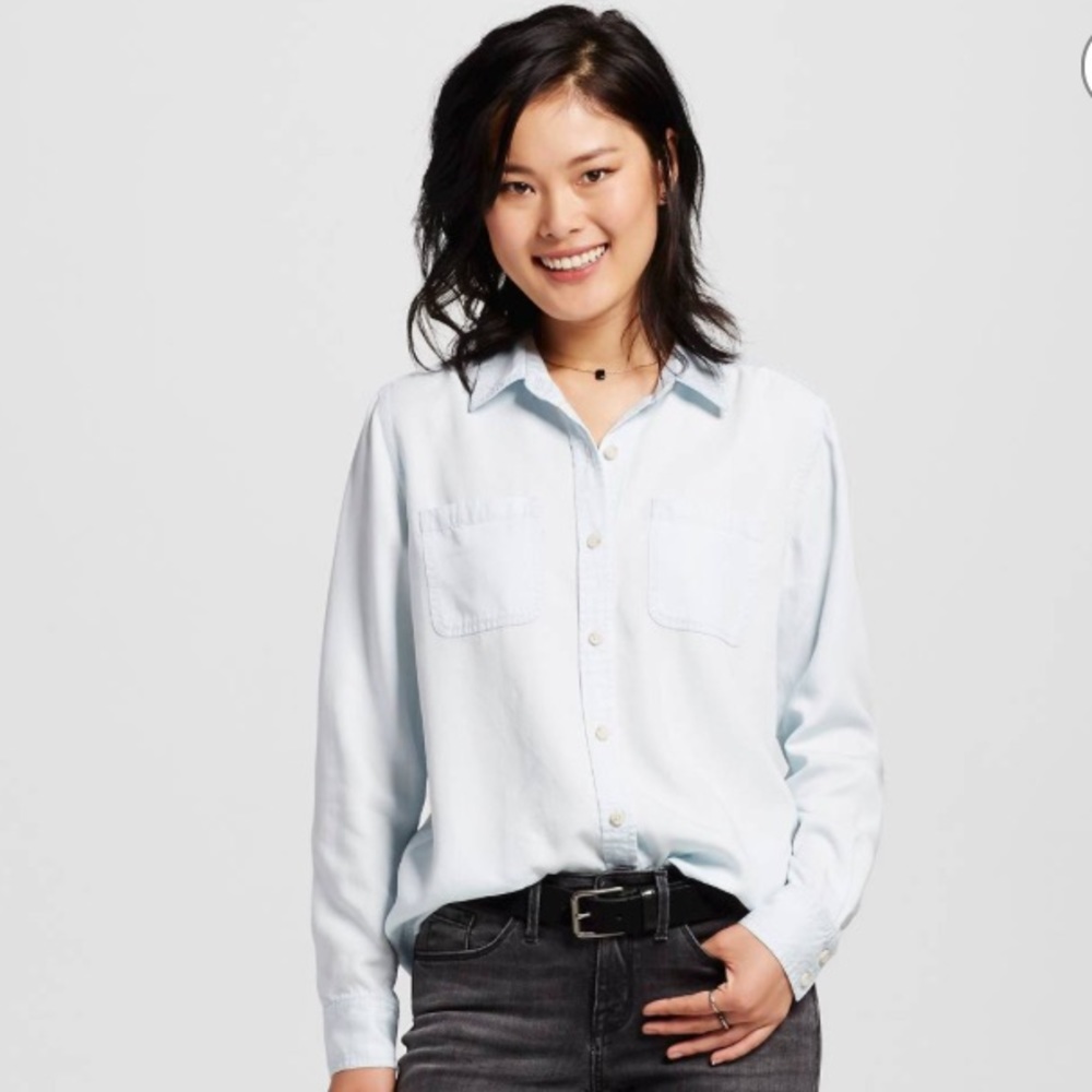 NWOT Jean button down