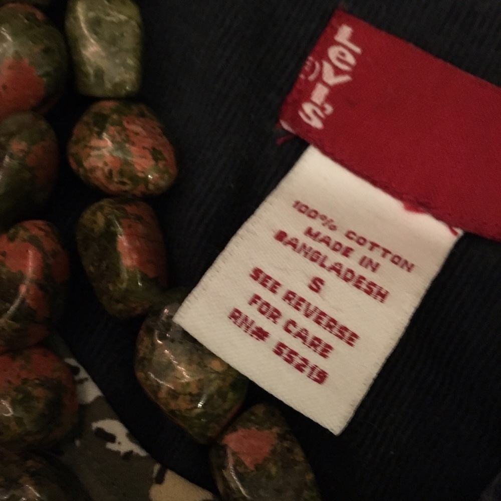 LEVI'S button down shirt - Picture 3 of 4