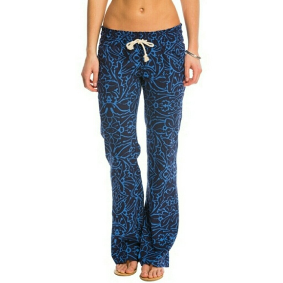 Pants - NWT Roxy Oceanside Print Pants