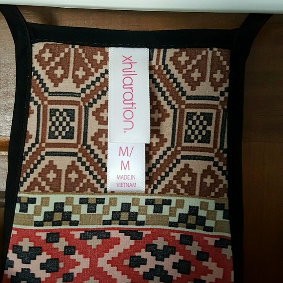 Short Patterned Razorback Dress - Picture 4 of 4