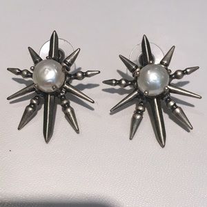 Kendra Scott Antique silver Rogan earrings