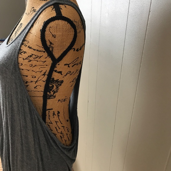 Urban Outfitters Loose Muscle Tank - Picture 3 of 4