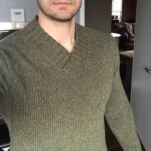 Polo Ralph Lauren small luxury sweater.