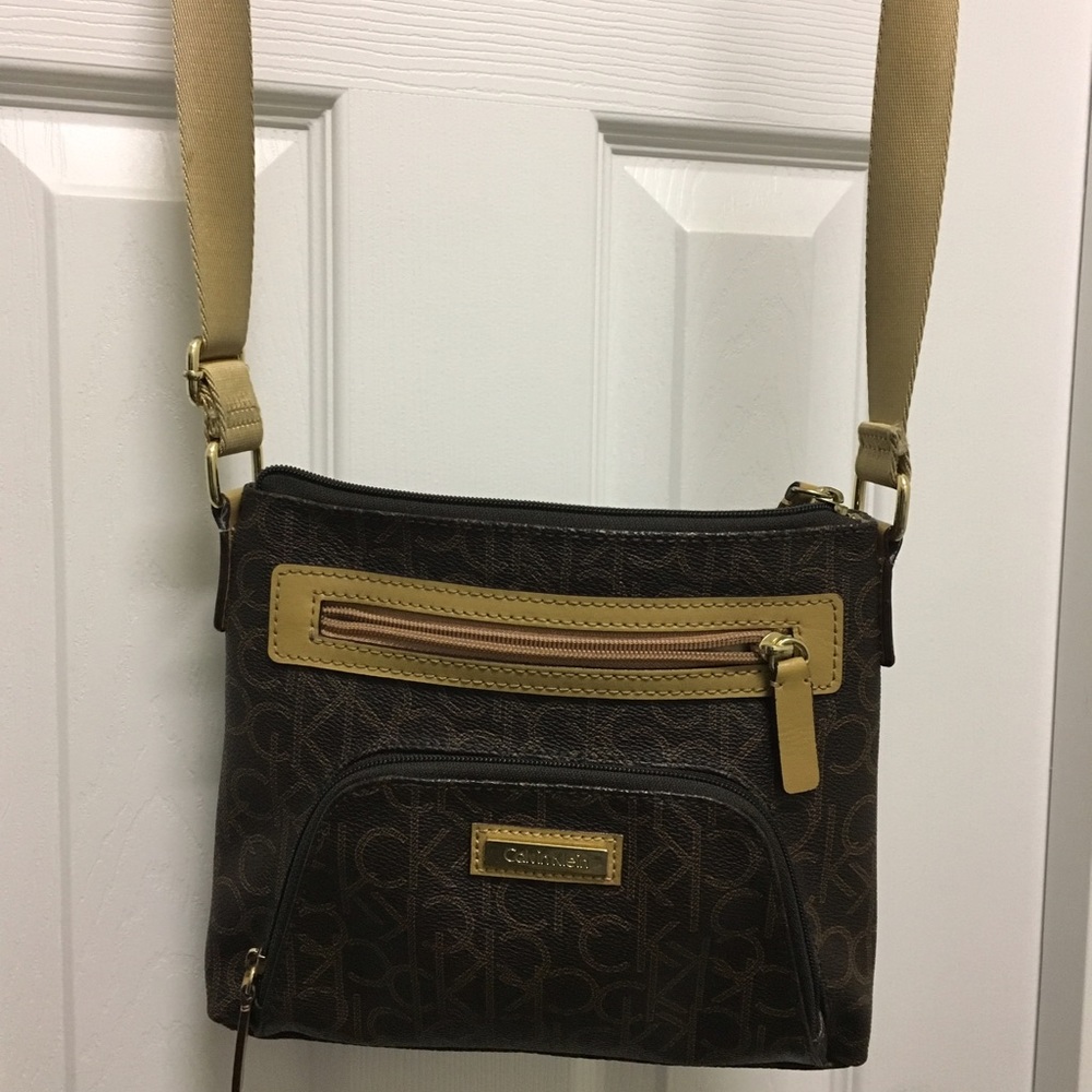 Calvin Klein Crossbody