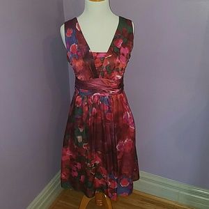 Banana Republic sz 2 Silk Dress