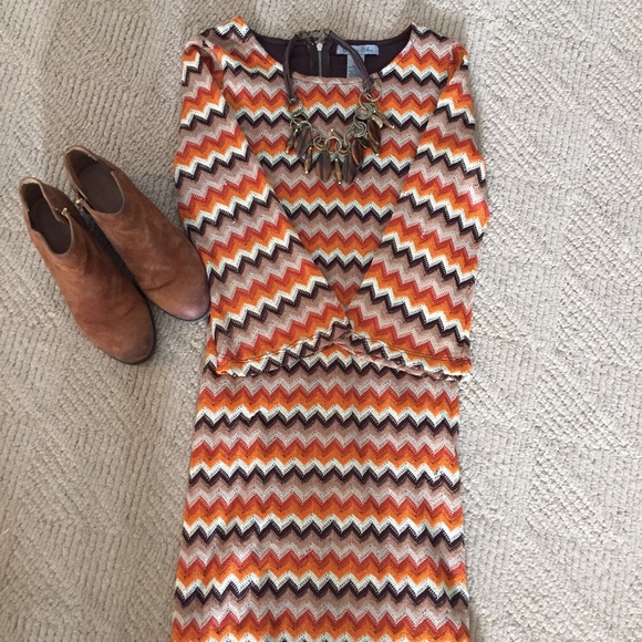 Olivia Sky Dresses & Skirts - 70's Inspired Olivia Sky Dress