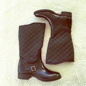 Quilted black rain/ snow boots