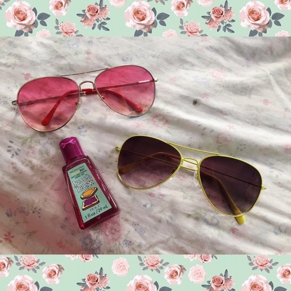 Accessories - 🕶 Aviator-Style Shades 🕶