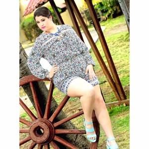 Meet your Posher, Gabriela