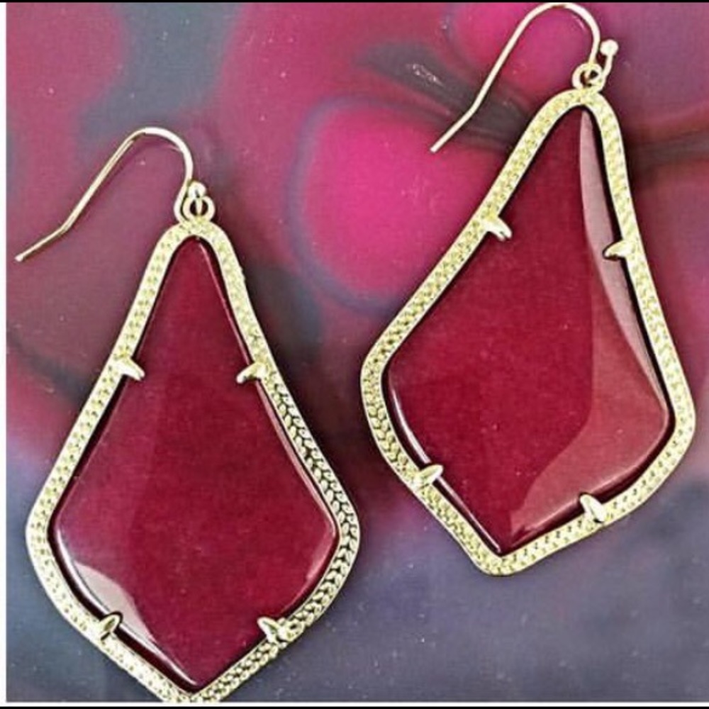 Kendra Scott Alex drop earrings in burgundy