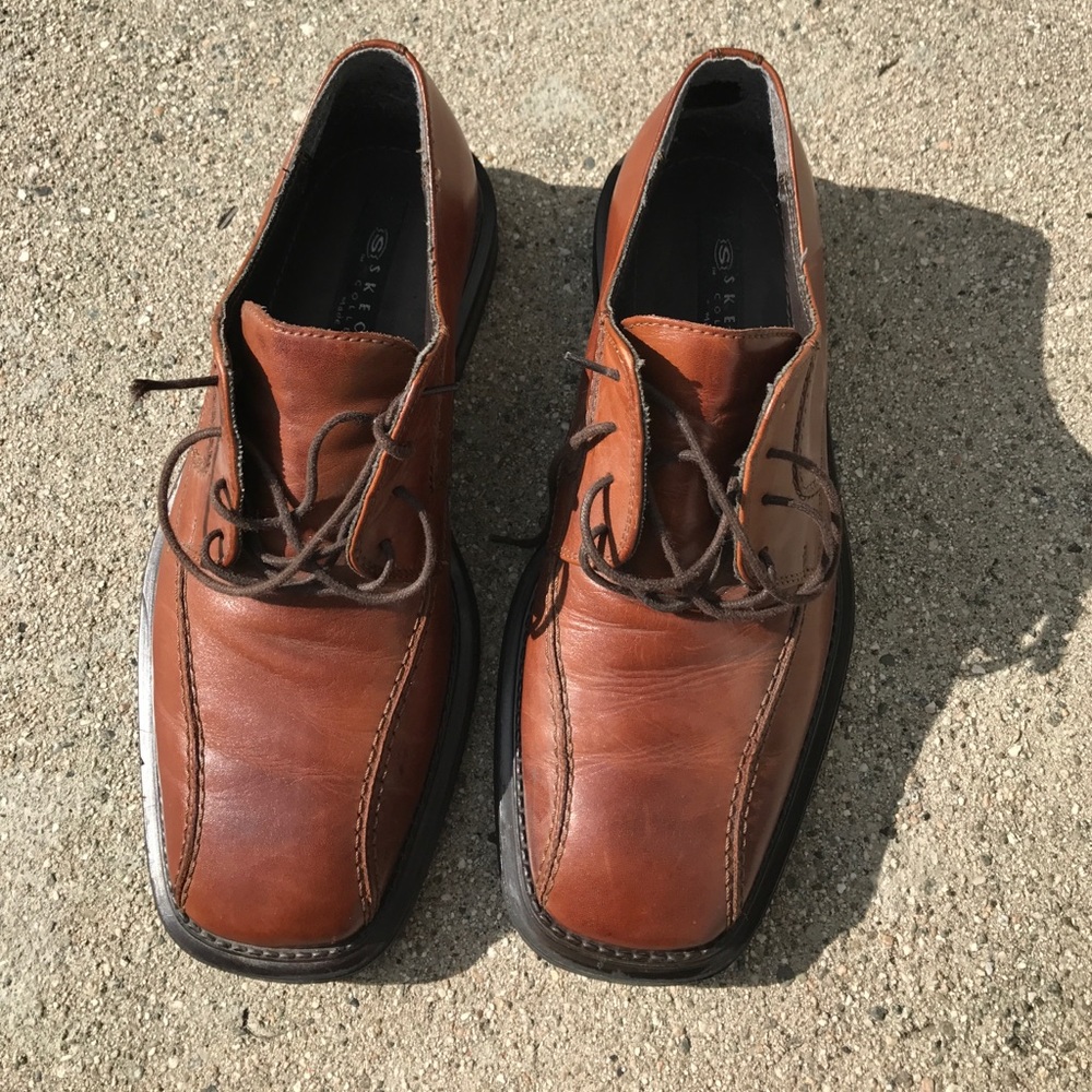 Men's Skechers made in Italy dress shoes