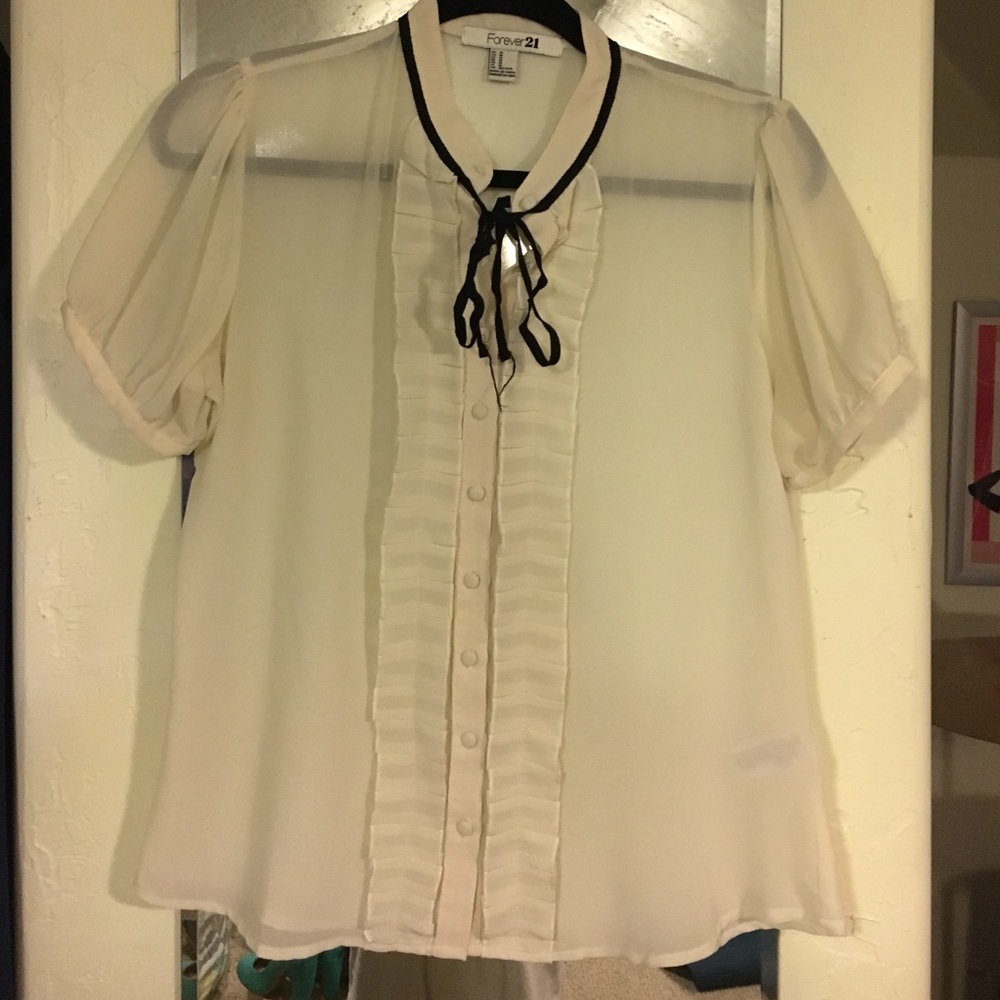 Vintage peasant style top.