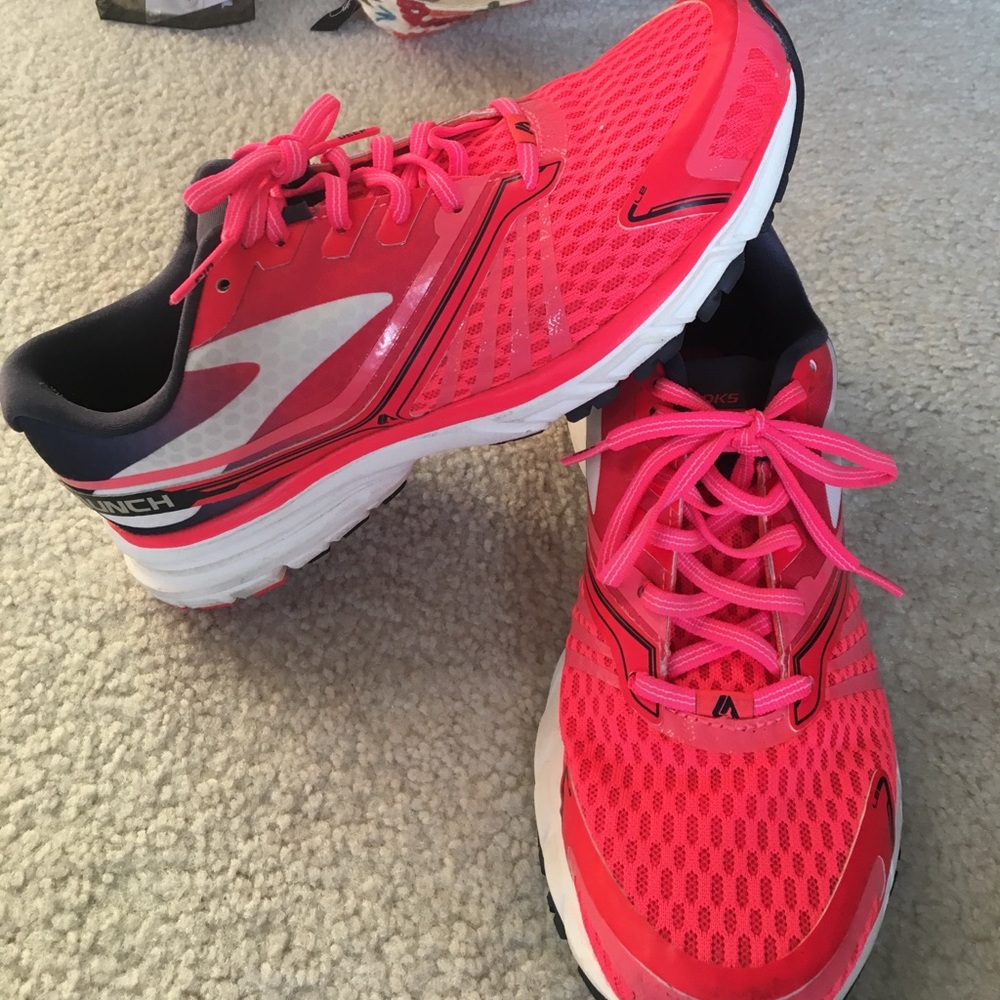Brooks Running Sneakers