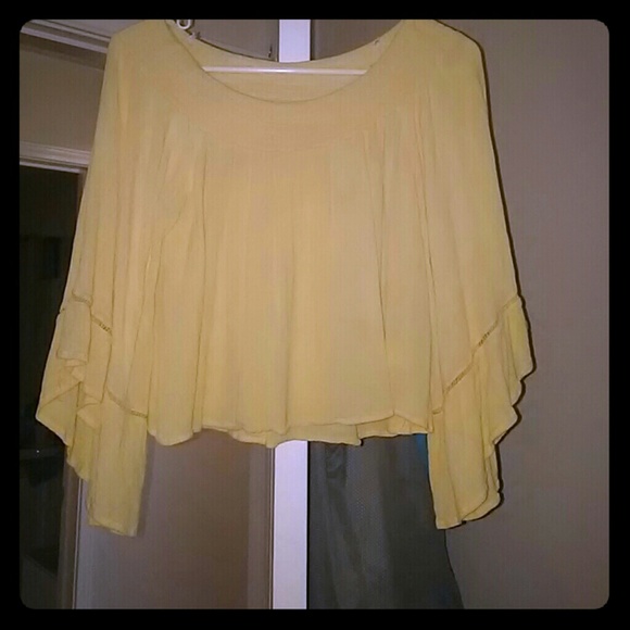 Yellow flowy shirt Clearance
