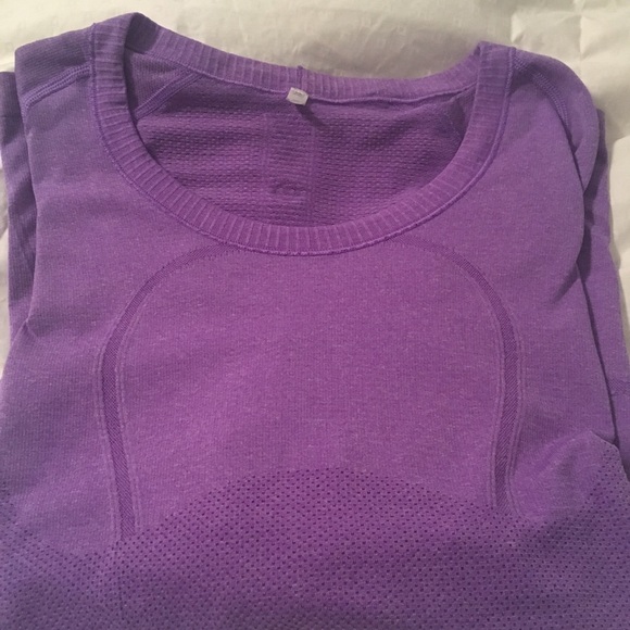 SOLD Lululemon Swiftly LS Purple sz 4 - Picture 2 of 8