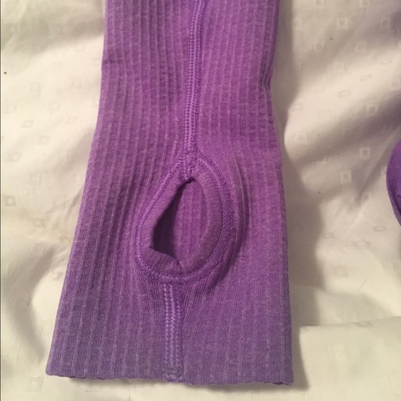 SOLD Lululemon Swiftly LS Purple sz 4 - Picture 7 of 8